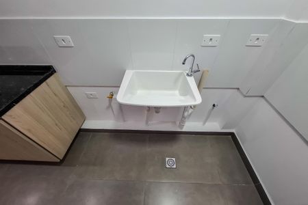 Apartamento para alugar com 40m², 2 quartos e sem vaga Apartamento para alugar com 40m², 2 quartos e sem vagaÁrea de Serviço