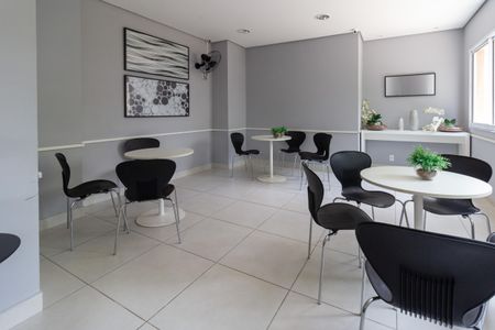 Apartamento à venda com 32m², 1 quarto e 1 vaga Apartamento à venda com 32m², 1 quarto e 1 vagaÁrea comum - Salão de Festas