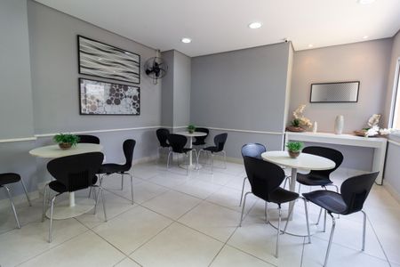 Apartamento à venda com 32m², 1 quarto e 1 vaga Apartamento à venda com 32m², 1 quarto e 1 vagaÁrea comum - Salão de Festas