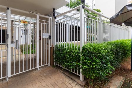 Apartamento à venda com 32m², 1 quarto e 1 vaga Apartamento à venda com 32m², 1 quarto e 1 vagaFachada