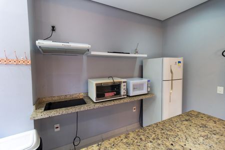 Apartamento à venda com 32m², 1 quarto e 1 vaga Apartamento à venda com 32m², 1 quarto e 1 vagaÁrea comum - Salão de Festas