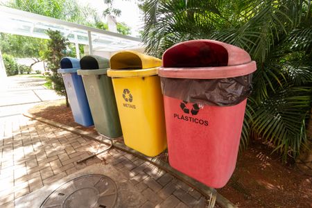 Apartamento à venda com 32m², 1 quarto e 1 vaga Apartamento à venda com 32m², 1 quarto e 1 vagaÁrea comum - Coleta Seletiva