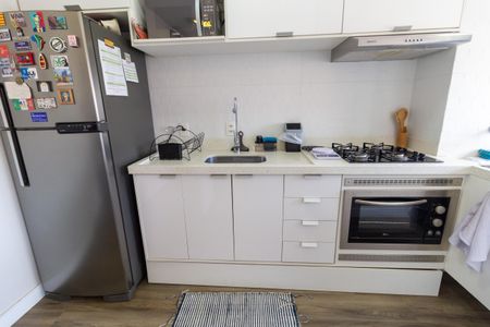Apartamento à venda com 32m², 1 quarto e 1 vaga Apartamento à venda com 32m², 1 quarto e 1 vagaCozinha e Área de Serviço