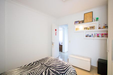 Apartamento à venda com 56m², 2 quartos e 2 vagasQuarto 2