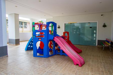 Apartamento à venda com 56m², 2 quartos e 2 vagasÁrea comum - Playground