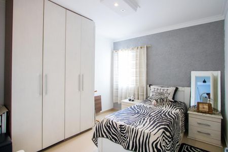 Apartamento à venda com 56m², 2 quartos e 2 vagasQuarto 2