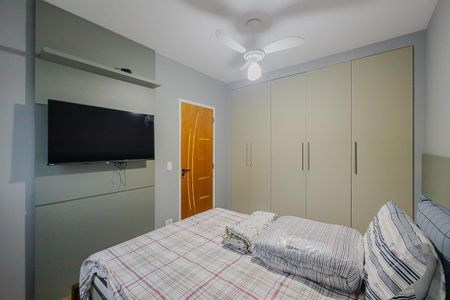 Apartamento à venda com 42m², 1 quarto e 1 vagaQuarto