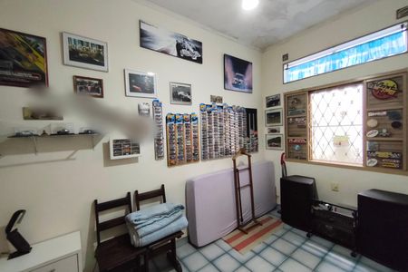 Casa à venda com 209m², 4 quartos e 4 vagas Casa à venda com 209m², 4 quartos e 4 vagasQuarto 2