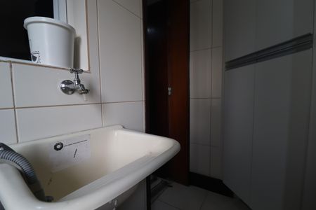 Apartamento à venda com 120m², 2 quartos e 1 vagaÁrea de Serviço