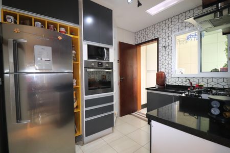 Apartamento à venda com 120m², 2 quartos e 1 vagaCozinha