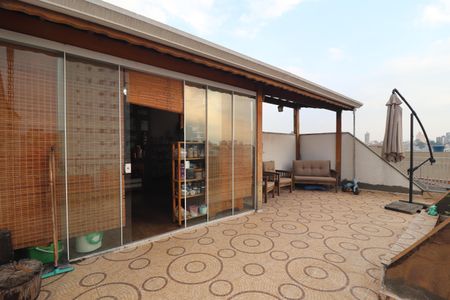 Apartamento à venda com 120m², 2 quartos e 1 vagaCobertura