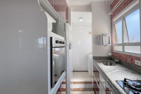 Apartamento à venda com 58m², 2 quartos e 2 vagas Apartamento à venda com 58m², 2 quartos e 2 vagasCozinha