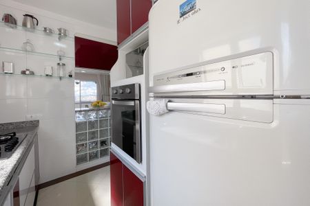 Apartamento à venda com 58m², 2 quartos e 2 vagas Apartamento à venda com 58m², 2 quartos e 2 vagasCozinha