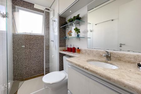 Apartamento à venda com 58m², 2 quartos e 2 vagas Apartamento à venda com 58m², 2 quartos e 2 vagasBanheiro Social