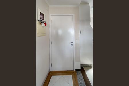 Apartamento à venda com 58m², 2 quartos e 2 vagas Apartamento à venda com 58m², 2 quartos e 2 vagasEntrada