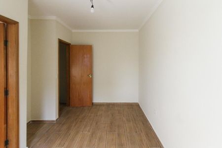 Casa à venda com 82m², 2 quartos e 2 vagas Casa à venda com 82m², 2 quartos e 2 vagasSuite