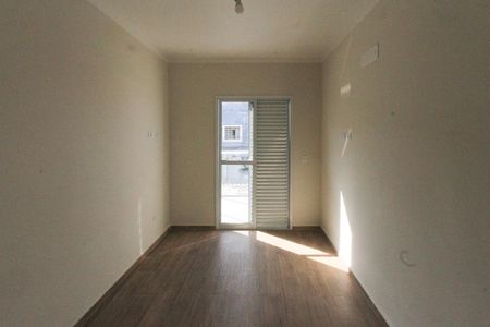 Casa à venda com 92m², 3 quartos e 2 vagasSuite