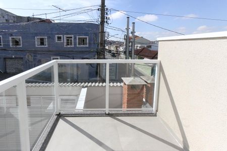 Casa à venda com 92m², 3 quartos e 2 vagasVaranda