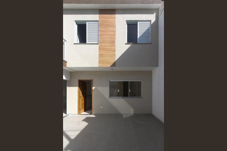 Casa à venda com 92m², 3 quartos e 2 vagasGaragem