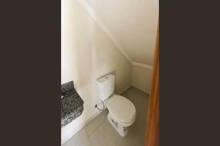 Casa à venda com 92m², 3 quartos e 2 vagasLavabo