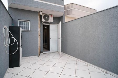 Casa à venda com 168m², 3 quartos e 2 vagasSacada/Suíte