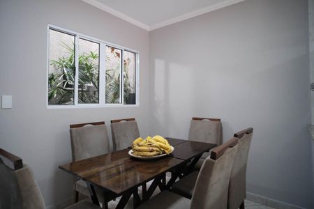 Casa à venda com 168m², 3 quartos e 2 vagasCopa