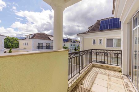 Casa de condomínio à venda com 158m², 4 quartos e 3 vagasVaranda da Suíte 1