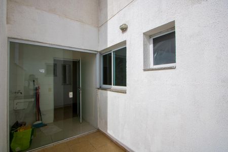 Apartamento à venda com 61m², 3 quartos e 2 vagas Apartamento à venda com 61m², 3 quartos e 2 vagasQuintal
