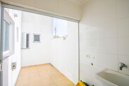 Apartamento à venda com 61m², 3 quartos e 2 vagas Apartamento à venda com 61m², 3 quartos e 2 vagasÁrea de serviço