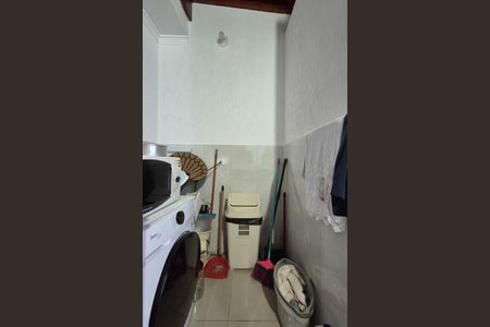 Apartamento à venda com 110m², 2 quartos e 2 vagasLavanderia