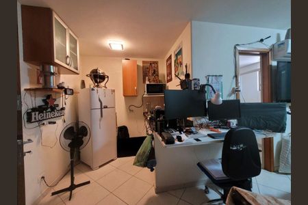 Apartamento à venda com 28m², 1 quarto e 1 vaga