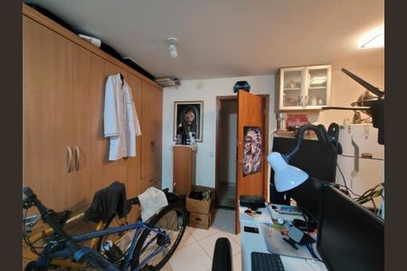 Apartamento à venda com 28m², 1 quarto e 1 vaga