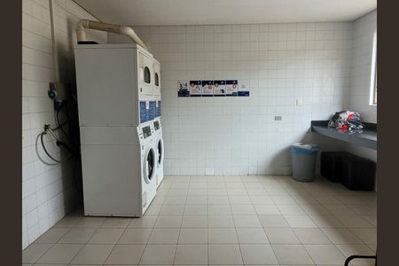 Apartamento à venda com 28m², 1 quarto e 1 vaga
