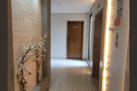 Apartamento à venda com 28m², 1 quarto e 1 vaga