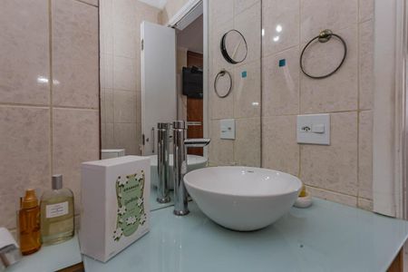 Apartamento à venda com 76m², 3 quartos e 1 vagaBanheiro da Suíte