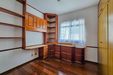Apartamento à venda com 95m², 3 quartos e 1 vagaQuarto 2