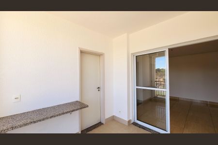 Apartamento à venda com 82m², 3 quartos e 2 vagas Apartamento à venda com 82m², 3 quartos e 2 vagasVaranda da Sala