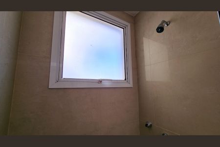 Apartamento à venda com 82m², 3 quartos e 2 vagas Apartamento à venda com 82m², 3 quartos e 2 vagasBanheiro da Suíte
