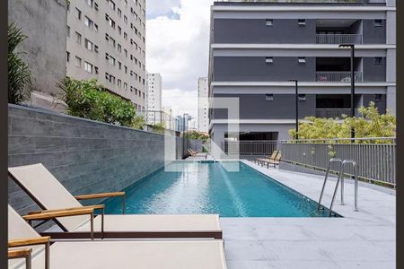 Apartamento à venda com 35m², 1 quarto e sem vagaPiscina