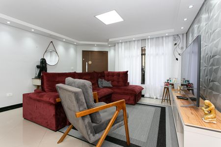 Casa à venda com 256m², 4 quartos e 6 vagasCasa 1 - Sala