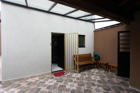 Casa à venda com 256m², 4 quartos e 6 vagasQuintal