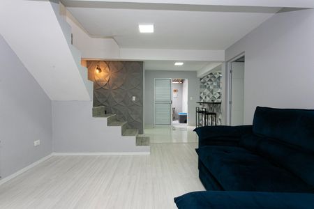 Casa à venda com 256m², 4 quartos e 6 vagasCasa 2 - Sala