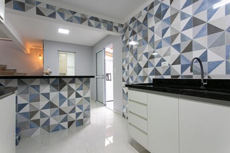 Casa à venda com 256m², 4 quartos e 6 vagasCasa 2 - Cozinha