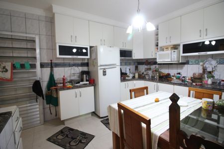 Casa à venda com 128m², 4 quartos e 2 vagasCozinha