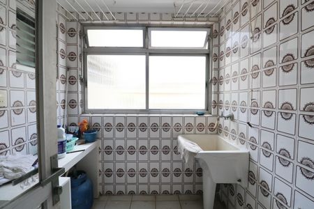 Apartamento para alugar com 135m², 4 quartos e 1 vaga Apartamento para alugar com 135m², 4 quartos e 1 vagaÁrea de Serviço
