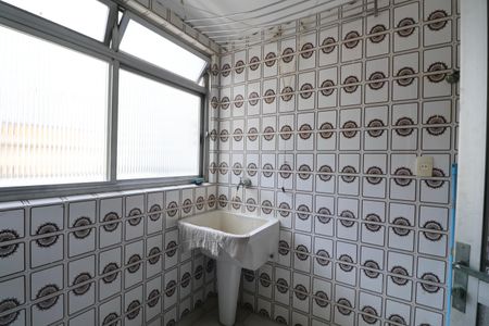 Apartamento para alugar com 135m², 4 quartos e 1 vaga Apartamento para alugar com 135m², 4 quartos e 1 vagaÁrea de Serviço