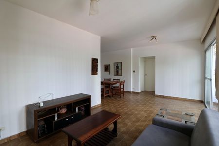 Apartamento para alugar com 135m², 4 quartos e 1 vaga Apartamento para alugar com 135m², 4 quartos e 1 vagaSala