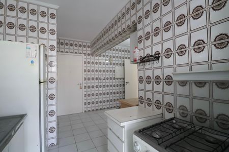 Apartamento para alugar com 135m², 4 quartos e 1 vaga Apartamento para alugar com 135m², 4 quartos e 1 vagaCozinha