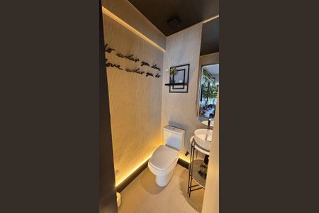 Apartamento à venda com 105m², 3 quartos e 2 vagas Apartamento à venda com 105m², 3 quartos e 2 vagasLavabo