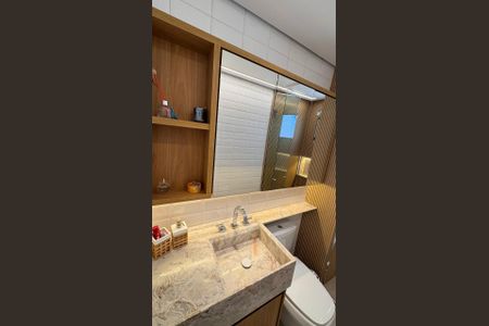 Apartamento à venda com 105m², 3 quartos e 2 vagas Apartamento à venda com 105m², 3 quartos e 2 vagasBanheiro